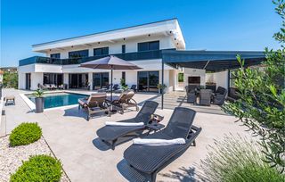 Villa Zaire Dalmatia Coast Olivers Travels 1