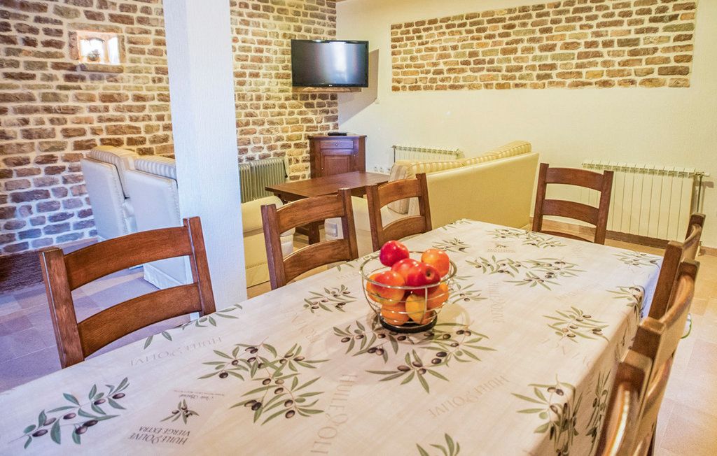 Villa Nikoah Bay Kotor Olivers Travels 4