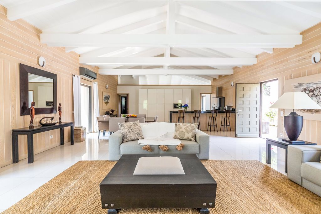 Villa Coccinelle Corsica Olivers Travels 03