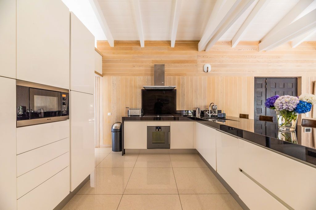 Villa Coccinelle Corsica Olivers Travels 05