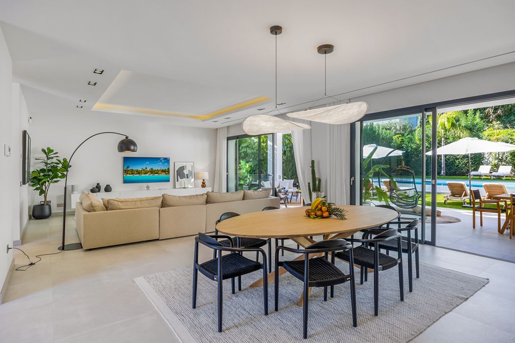 Villa Benny Costa Del Sol Olivers Travels 4