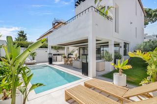 Villa Tilos Costa Del Sol Olivers Travels 1