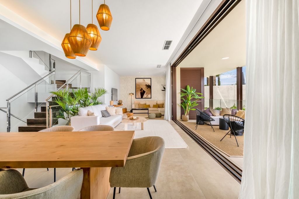 Villa Bermeja Costa Del Sol Olivers Travels 3