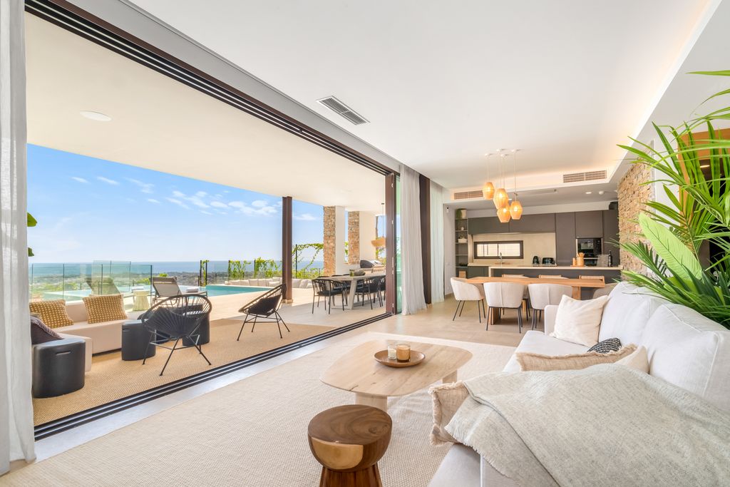 Villa Bermeja Costa Del Sol Olivers Travels 4