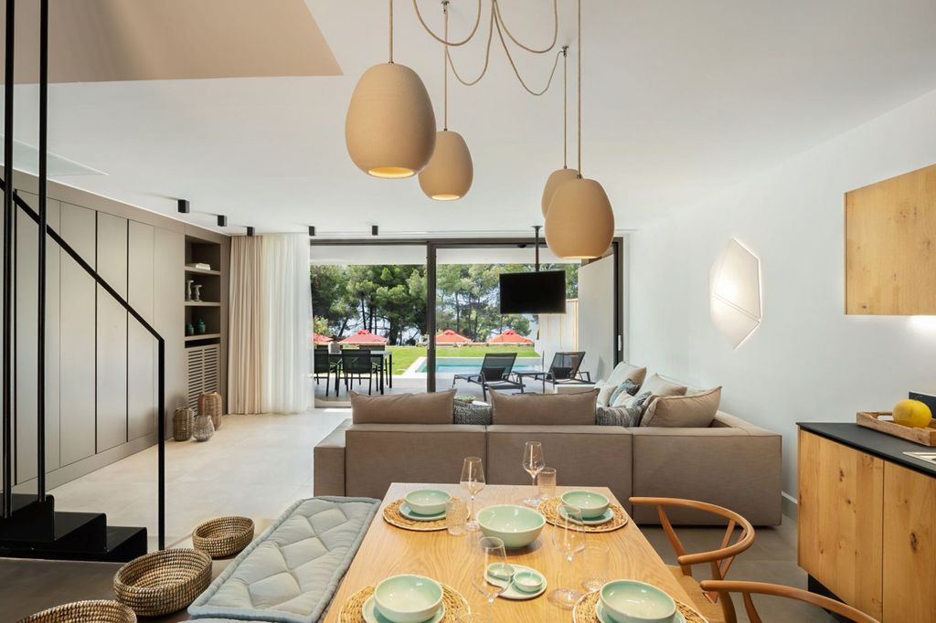 Villa Bernice Halkidiki Olivers Travels 4