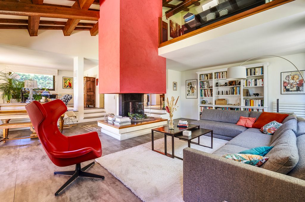 Maison Meryl Provence Olivers Travels 3
