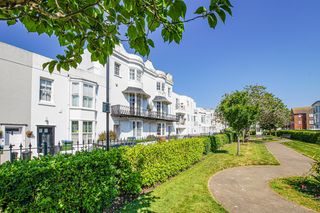 Pearl Sands Sussex OliversTravels 1