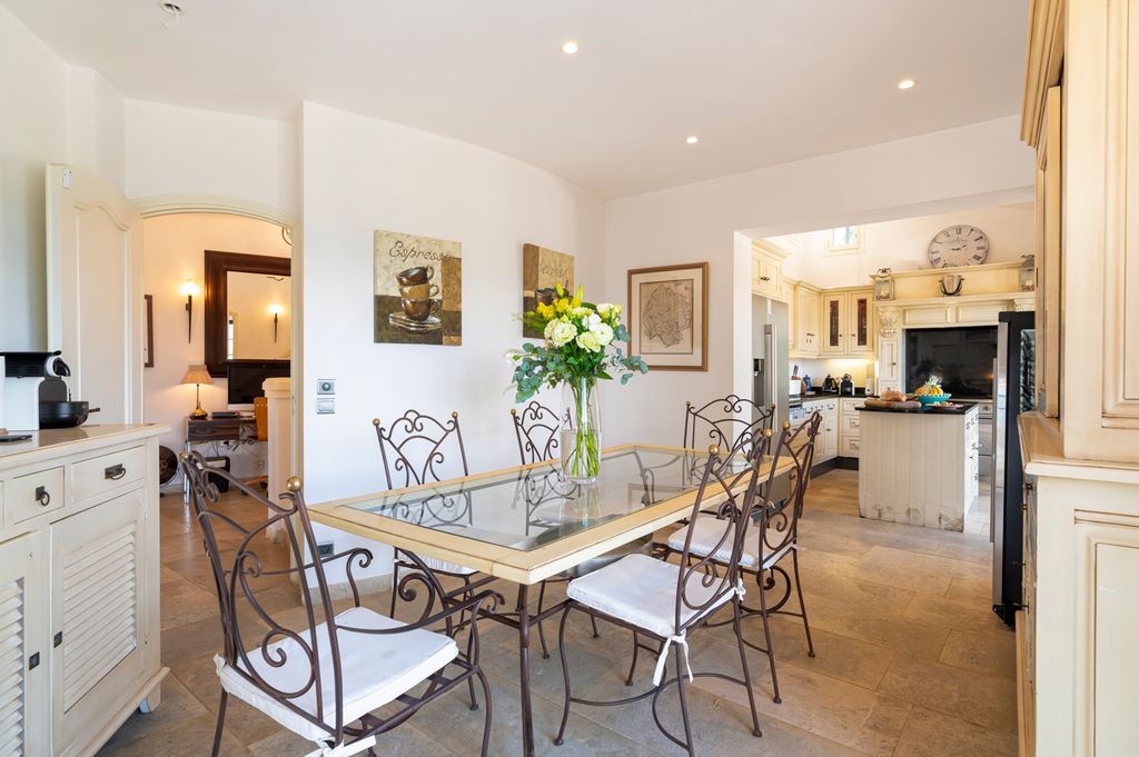 Villa Teula French Riviera Olivers Travels 4