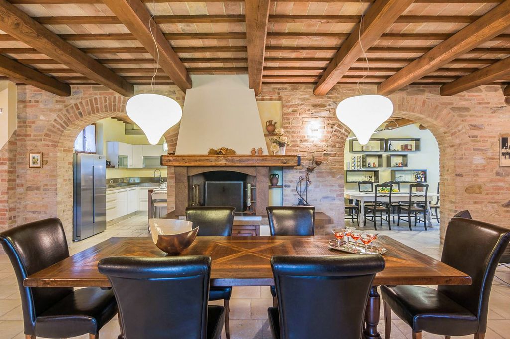 Villa Codarda Le Marche Olivers Travels 4