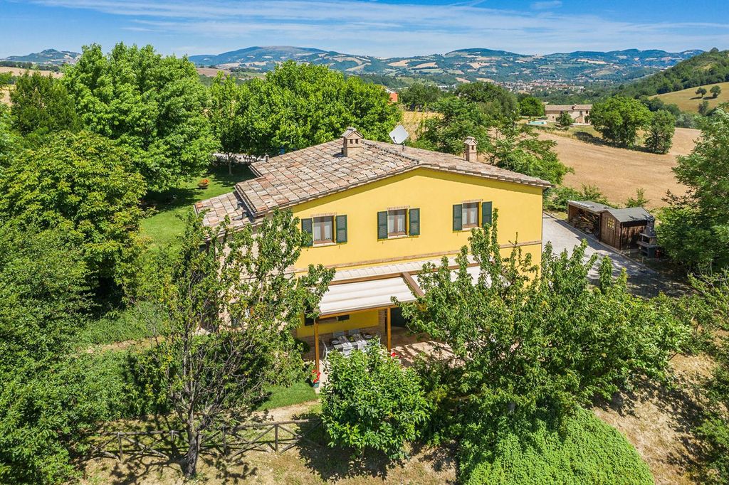Villa Codarda Le Marche Olivers Travels 1