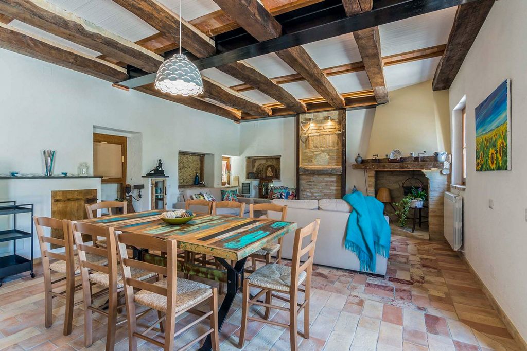 Villa Modeagni Marche Olivers Travels 3