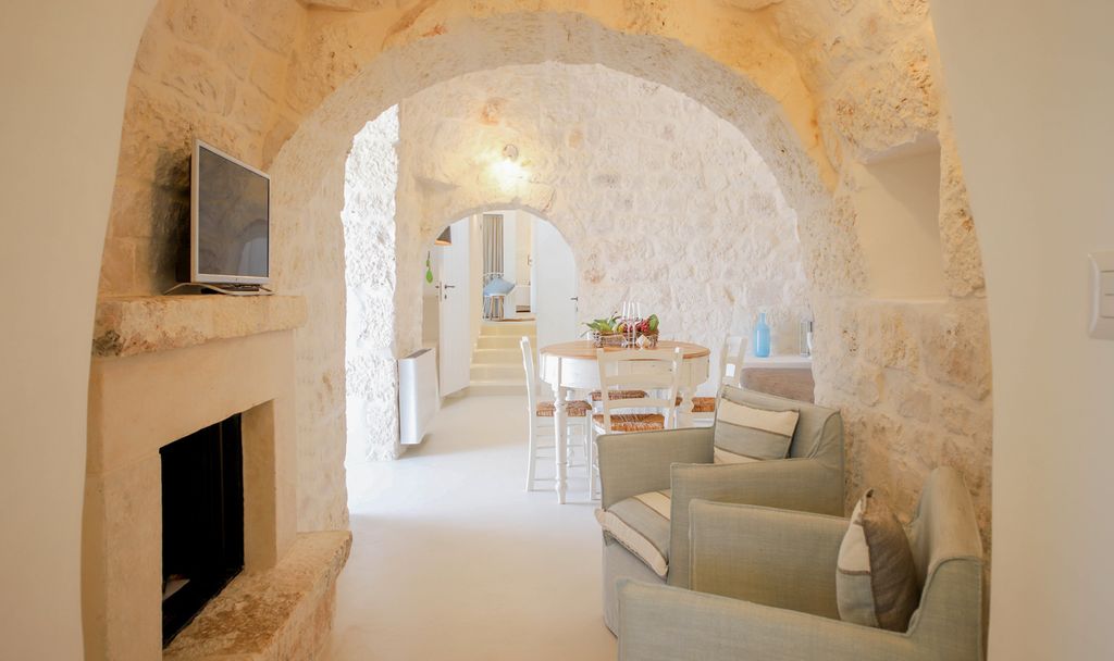 Dimora Traghetto Puglia Olivers Travels 3