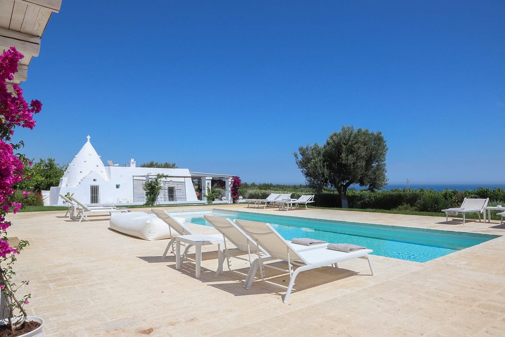 Trulli Francesco Puglia Olivers Travels 2