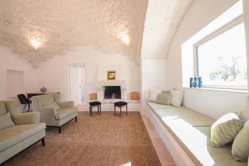 Trulli Di Mastro Puglia Olivers Travels 3