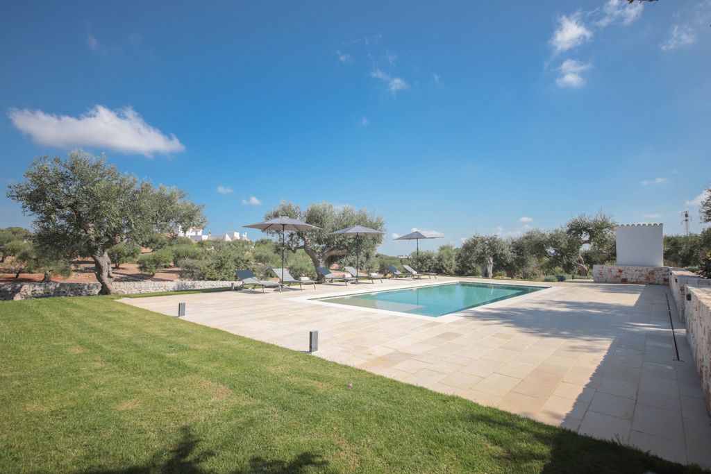 Trulli Di Mastro Puglia Olivers Travels 2