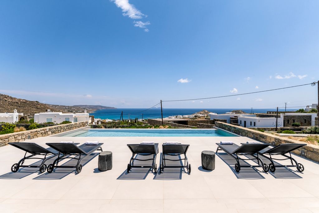 Villa Maios Mykonos Olivers Travels 5