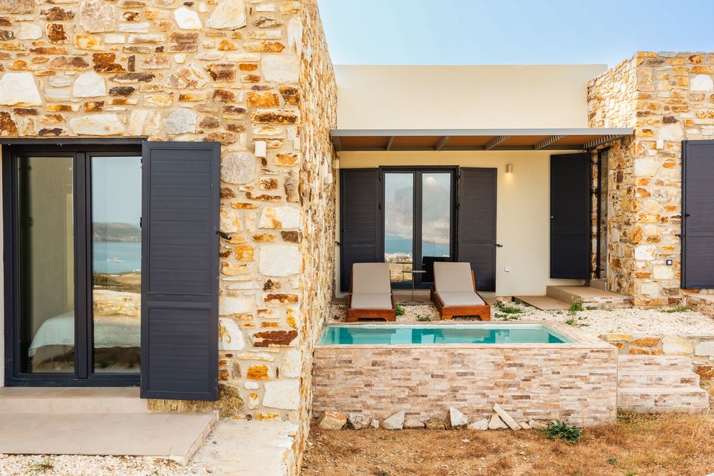 Despotiko Antiparos Greece OliversTravels 4