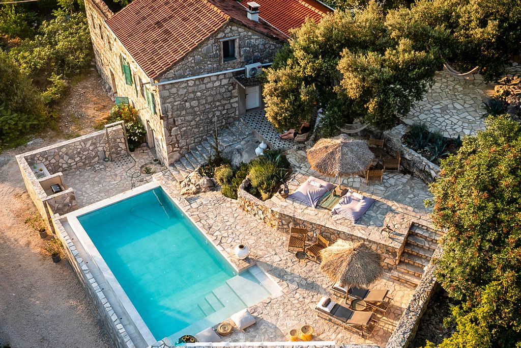 Villa Alesso Dubrovnik Olivers Travels 1