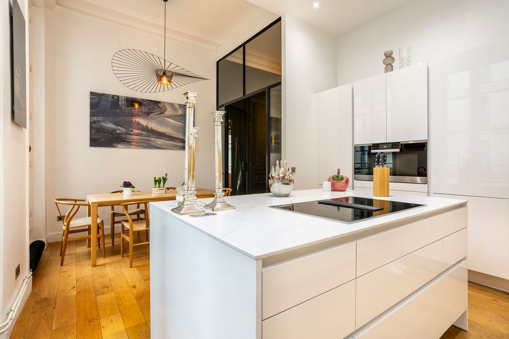 Apartment Villiers Paris Olivers Travels 5 01