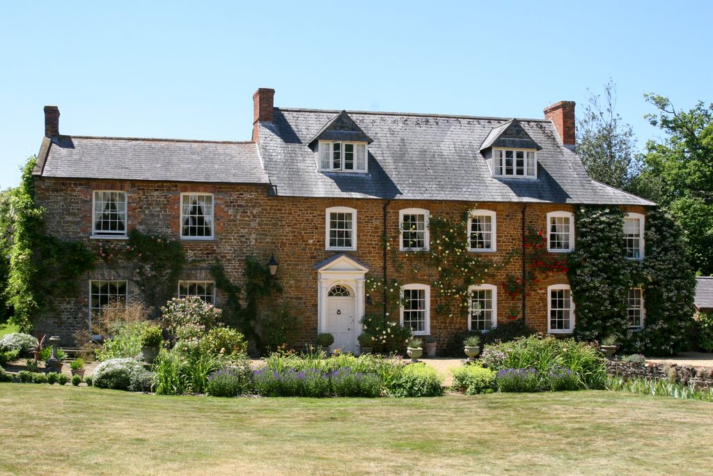 Chestnut House Midlands Olivers Travels 2