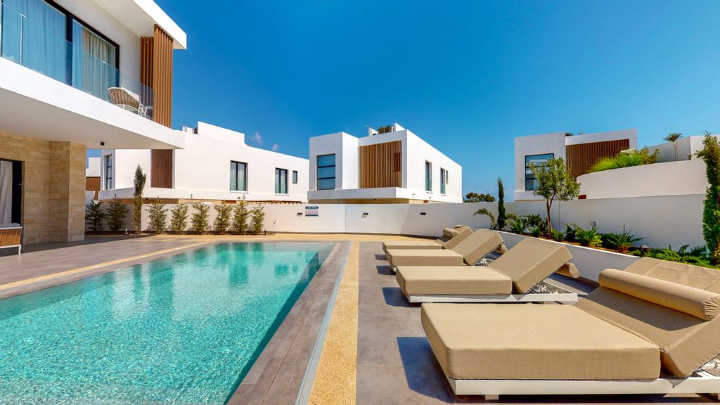 Villa Avgi Cyprus Olivers Travels 1