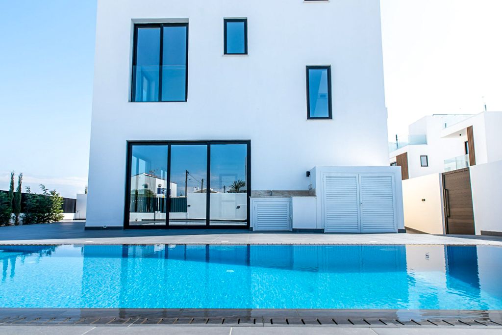 Villa Asimi Cyprus Olivers Travels 1