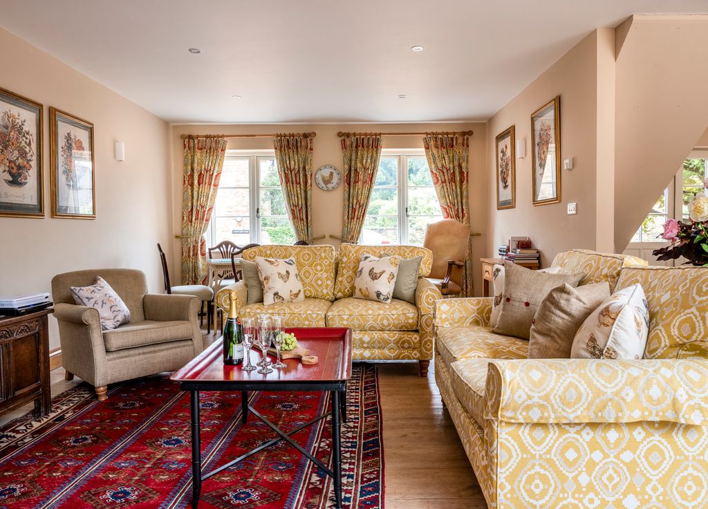 Farro Cottage South East Olivers Travels 2