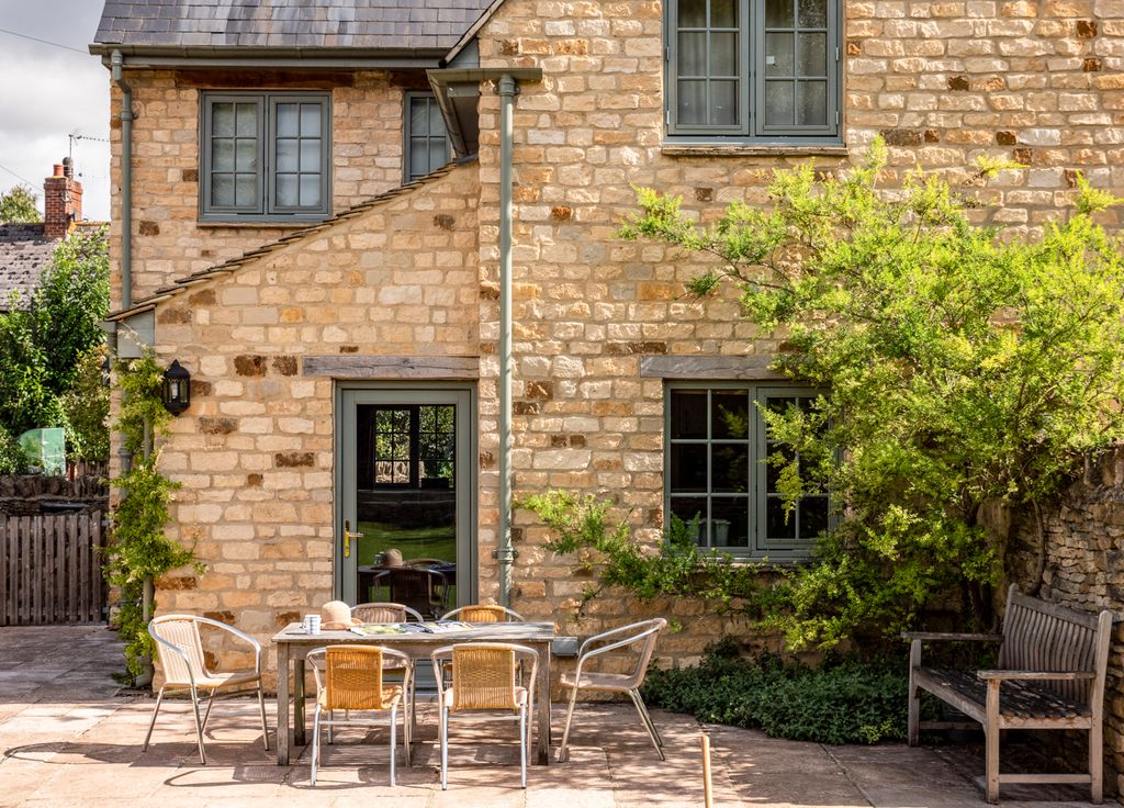 Barley Cottage South East Olivers Travels 1