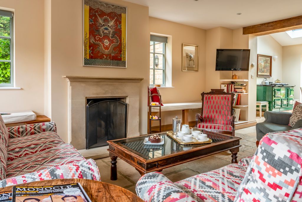 Amaranth Cottage South East Olivers Travels 2