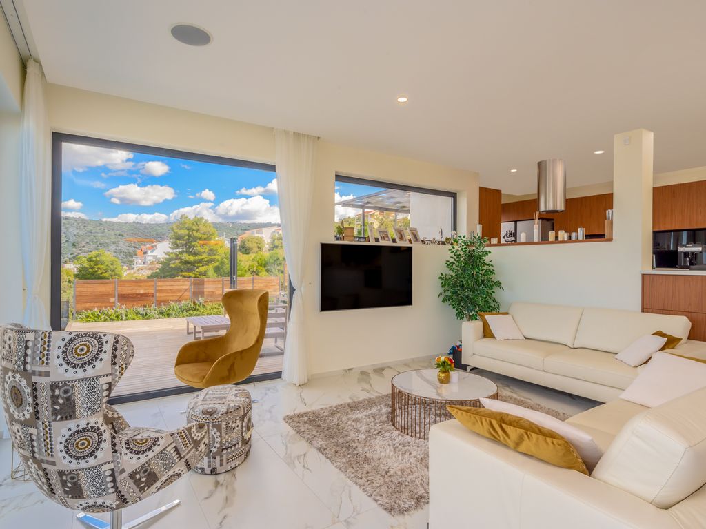 Villa Calio Dalmatia Coast Olivers Travels 4