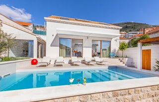 Villa Lemona Dubrovnik Olivers Travels 1