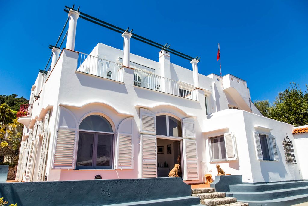Villa Caprese Amalfi Italy OliversTravels 3