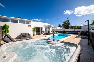 Villa Hungria Lanzarote Olivers Travels 1