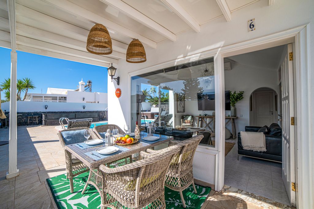 Villa Hungria Lanzarote Olivers Travels 5