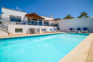 Villa Fuiji Lanzarote Olivers Travels 1