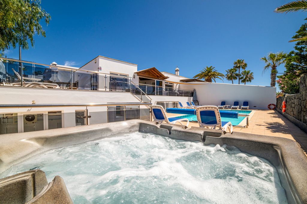 Villa Fuiji Lanzarote Olivers Travels 2