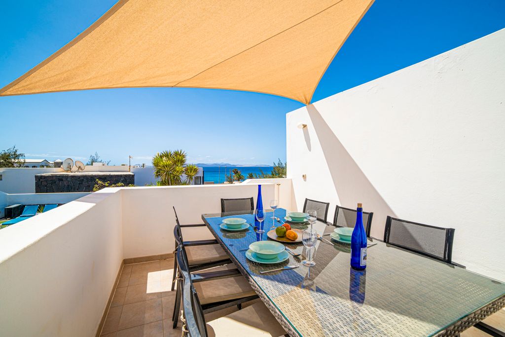 Villa Irlanda Lanzarote Olivers Travels 2