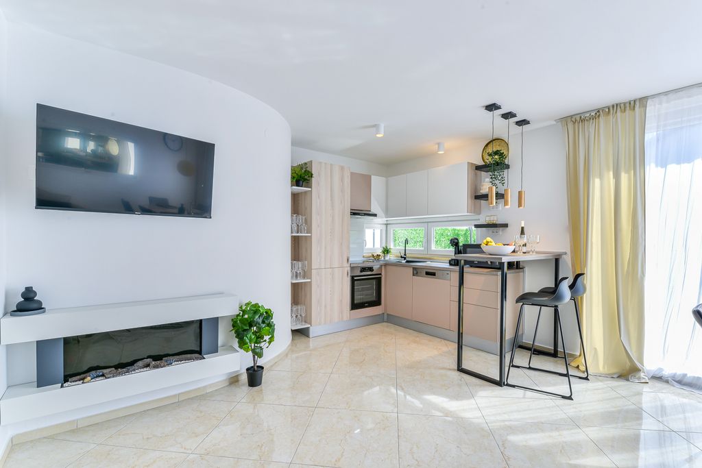 Villa Roselle Dalmatia Coast Olivers Travels 5