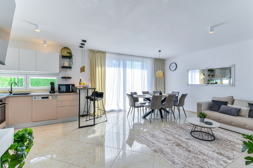 Villa Roselle Dalmatia Coast Olivers Travels 4