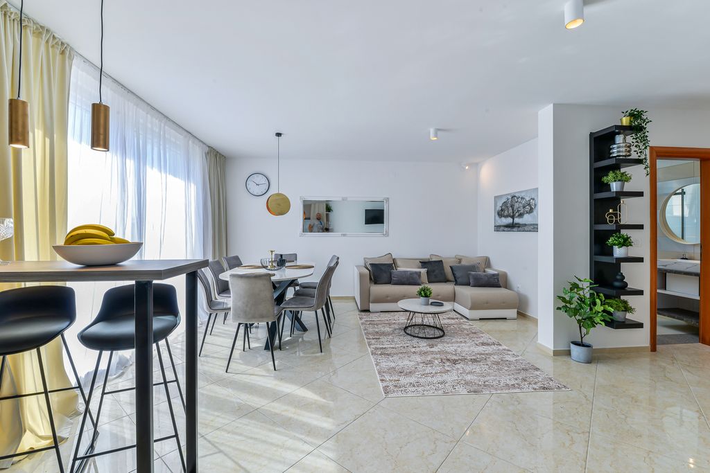 Villa Roselle Dalmatia Coast Olivers Travels 3