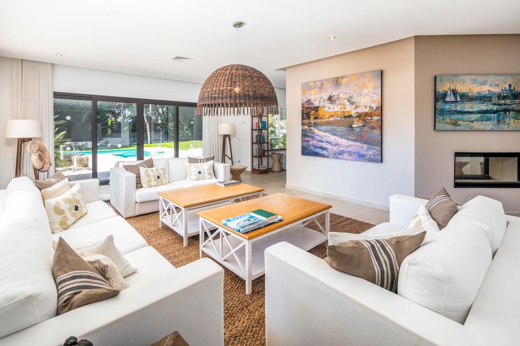 Sunset Bay Mansion Boliqueime Olivers Travels 3