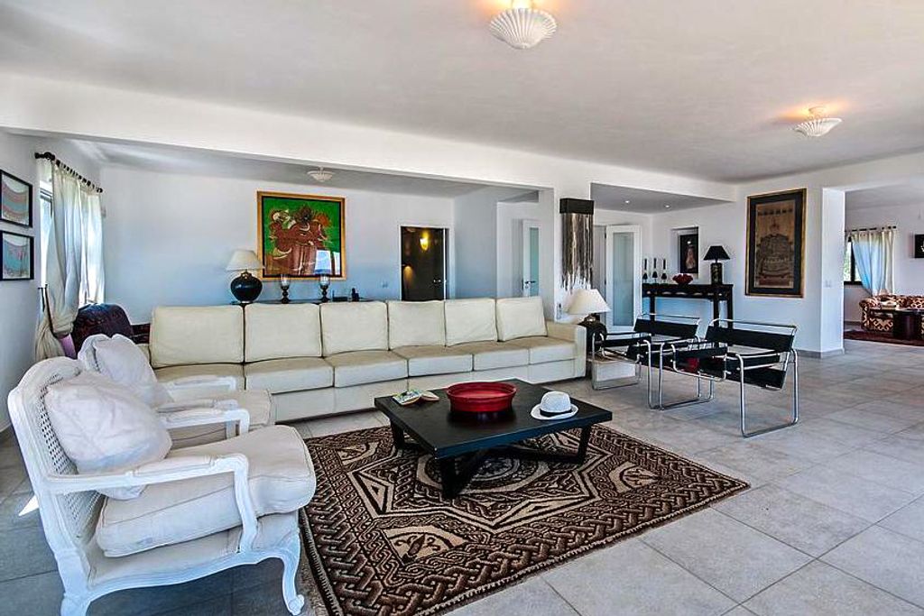 Albufeira Crest Villa Algarve Olivers Travels 3