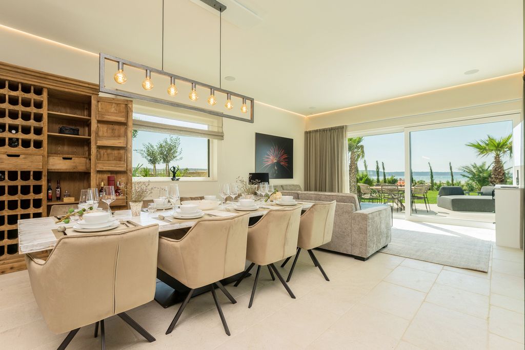 Villa Zatra Dalmatia Coast Olivers Travels 4