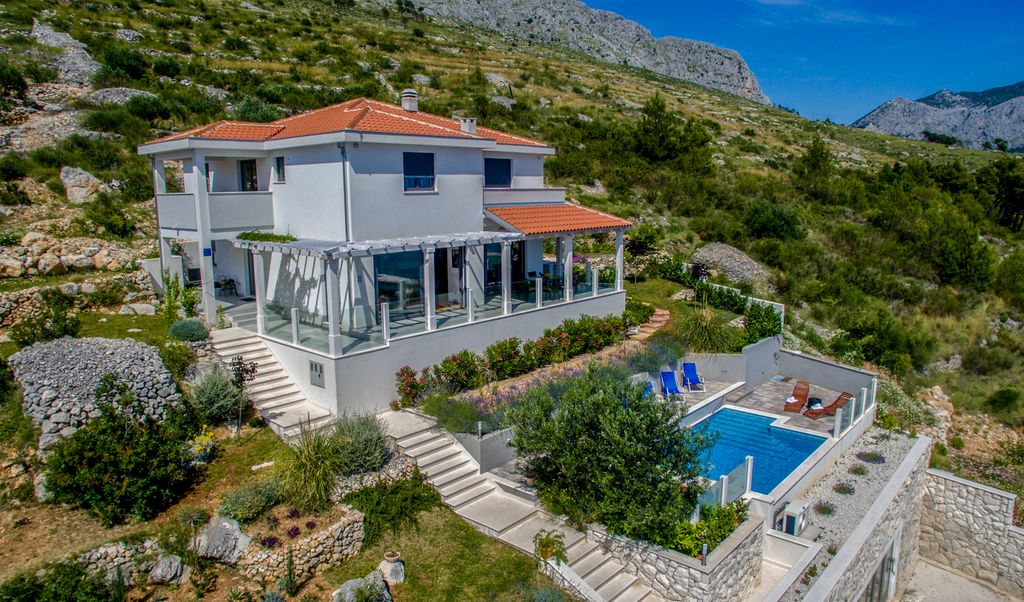 Villa Ollyn Dalmatia Coast Olivers Travels 01