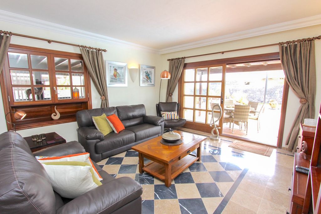 Casa Monaco Lanzarote Olivers Travels 3