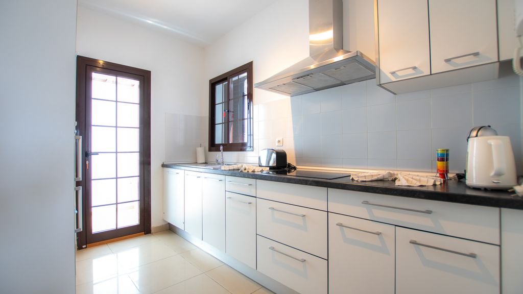 Villa Gecko Lanzarote Olivers Travels 4