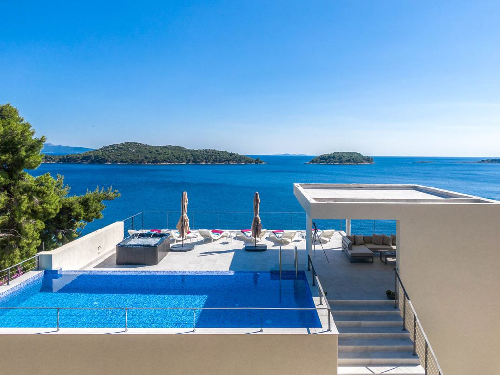 Villa Obley Korcula Croatia Olivers Travels 1