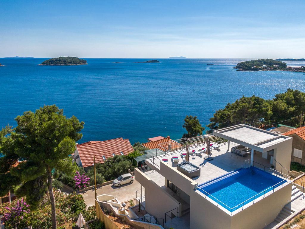 Villa Obley Korcula Croatia Olivers Travels 2