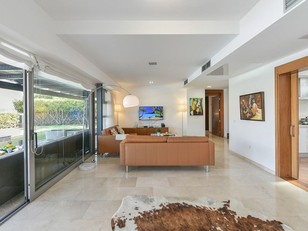 Villa Triana Gran Canaria Olivers Travels 3