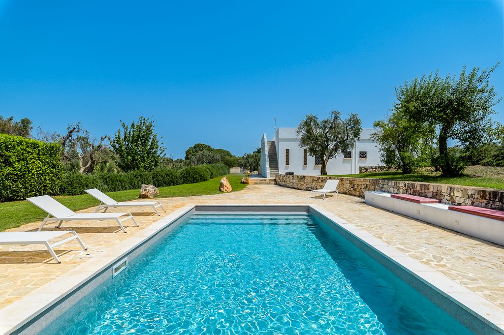 Trullo Cielo Puglia Olivers Travels 2